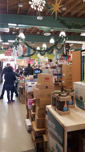 Grocery Store «Whole Foods Market», reviews and photos, 283 Broadway St, Laguna Beach, CA 92651, USA