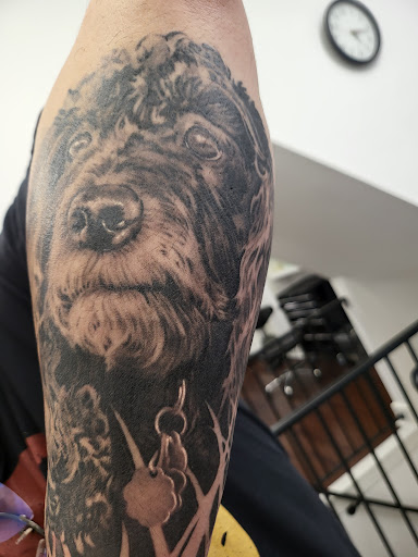 Explore quarter sleeve tattoo ideas for women, creative tattoo ideas in Philadelphia, available at Central Tattoo Studio