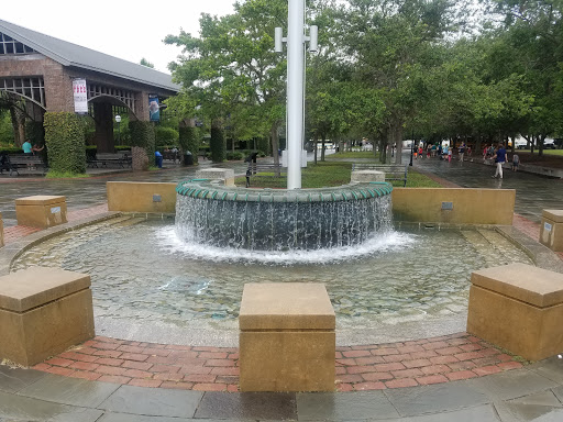 Parking Garage «SC Aquarium Garage», reviews and photos, 24 Calhoun St, Charleston, SC 29401, USA