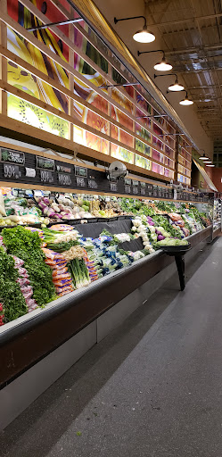 Grocery Store «Fresh Thyme Farmers Market- Greenwood IN», reviews and photos, 8750 US-31, Indianapolis, IN 46227, USA