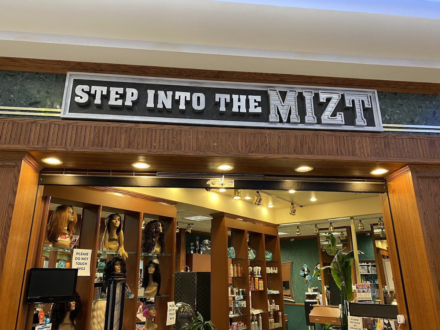 The Mitz salon