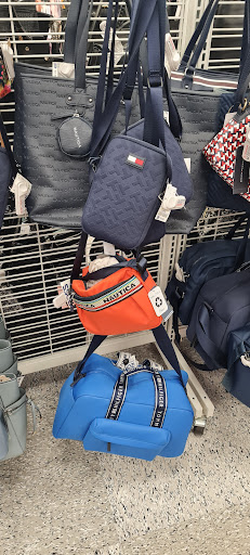 Clothing Store «Ross Dress for Less», reviews and photos, 415 South State Road 7, Hollywood, FL 33023, USA