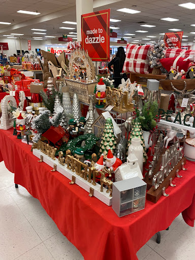 Department Store «T.J. Maxx», reviews and photos, 5020 Jericho Turnpike, Commack, NY 11725, USA