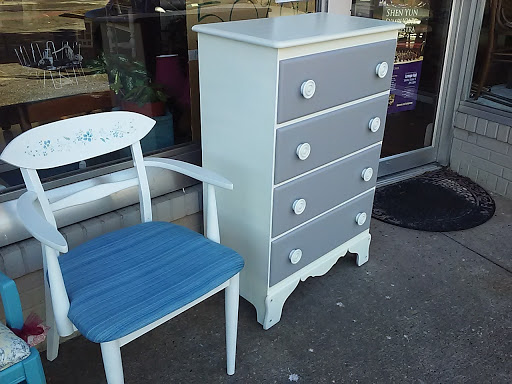 Thrift Store «Taste and See Thrift/Antiques», reviews and photos, 720 NY-25A, Rocky Point, NY 11778, USA