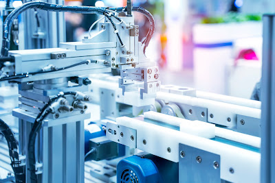 Conception et modification de machines industrielles à Brussieu
