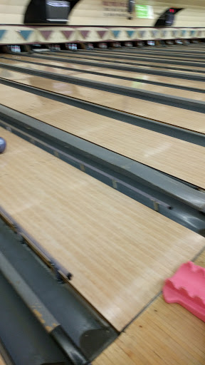 Bowling Alley «Trindle Bowl», reviews and photos, 4695 E Trindle Rd, Mechanicsburg, PA 17050, USA