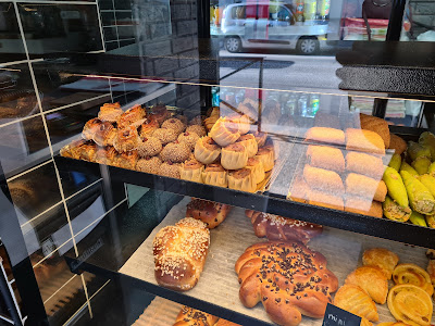 Boulangerie pâtisserie à Romainville