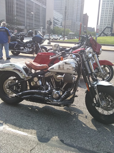 Harley-Davidson Dealer «South East Harley-Davidson», reviews and photos, 23105 Aurora Rd, Bedford Heights, OH 44146, USA