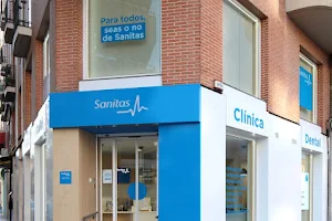 Clínica Dental Sanitas Milenium Alcalá de Henares image