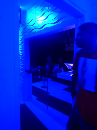 Night Club «White House Night Club», reviews and photos, 4809 Wilkinson Blvd, Charlotte, NC 28208, USA