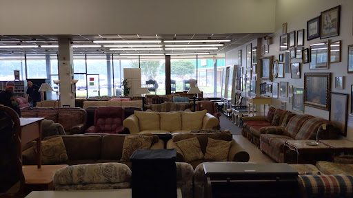 Thrift Store «Good Samaritan Thrift Store», reviews and photos, 4680 N Southside Plaza St, Richmond, VA 23224, USA