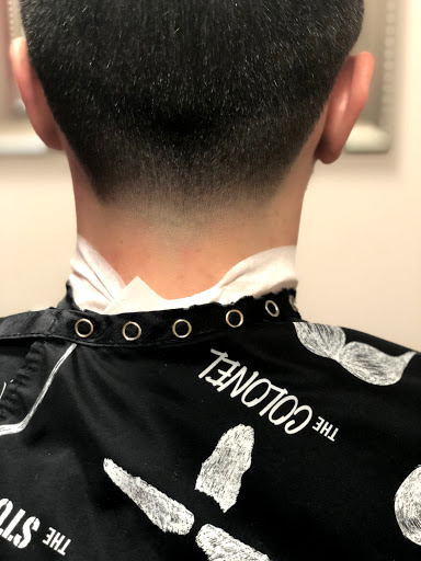 Barber Shop «Shipwrecked Barbershop», reviews and photos, 354 N Sunrise Ave Ste 111, Roseville, CA 95661, USA