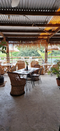 Atmosphère du Restaurant La Riviera du Bocage à Ste Suzanne - n°15