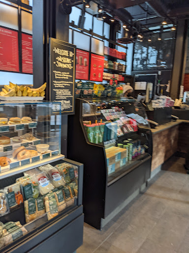 Shopping Mall «Westlake Center», reviews and photos, 400 Pine St, Seattle, WA 98101, USA