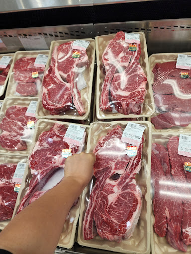 Warehouse store «Costco Wholesale», reviews and photos, 4401 4th Ave S, Seattle, WA 98134, USA