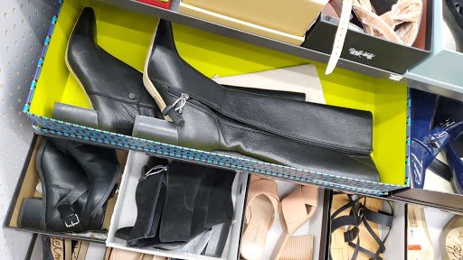 Department Store «Saks OFF 5TH», reviews and photos, 260 Shrewsbury Plaza, Shrewsbury, NJ 07702, USA