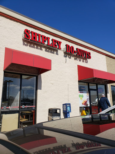 Shipley Do-Nuts, 2197 Madison St, Clarksville, TN 37043, USA, 