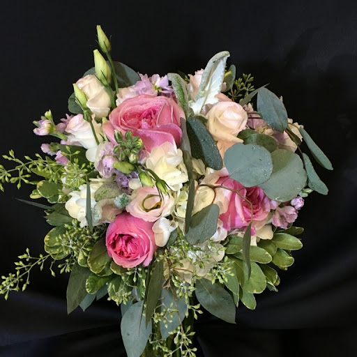 Florist «A Touch Of Elegance Florist», reviews and photos, 12123 Shelbyville Rd, Louisville, KY 40243, USA