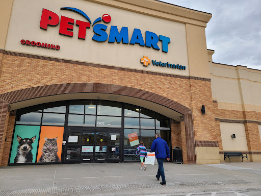 Pet Supply Store «PetSmart», reviews and photos, 7903 Towne Center Pkwy, Papillion, NE 68046, USA