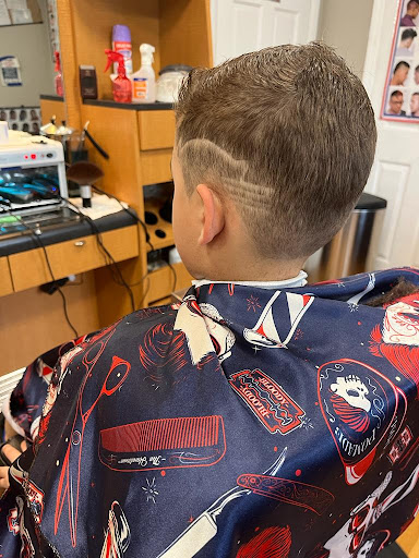 Barber Shop «Golden Star Barber Shop», reviews and photos, 3300 Nolensville Pike, Nashville, TN 37211, USA