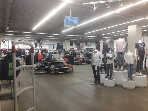 Clothing Store «Old Navy», reviews and photos, 1470 Palisades Center Dr, West Nyack, NY 10994, USA