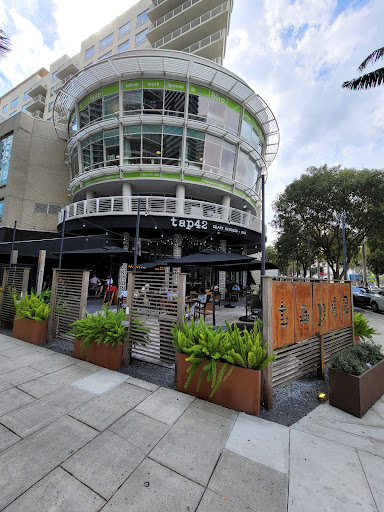 Shopping Mall «The Shops at Midtown Miami», reviews and photos, 3401 N Miami Ave, Miami, FL 33127, USA