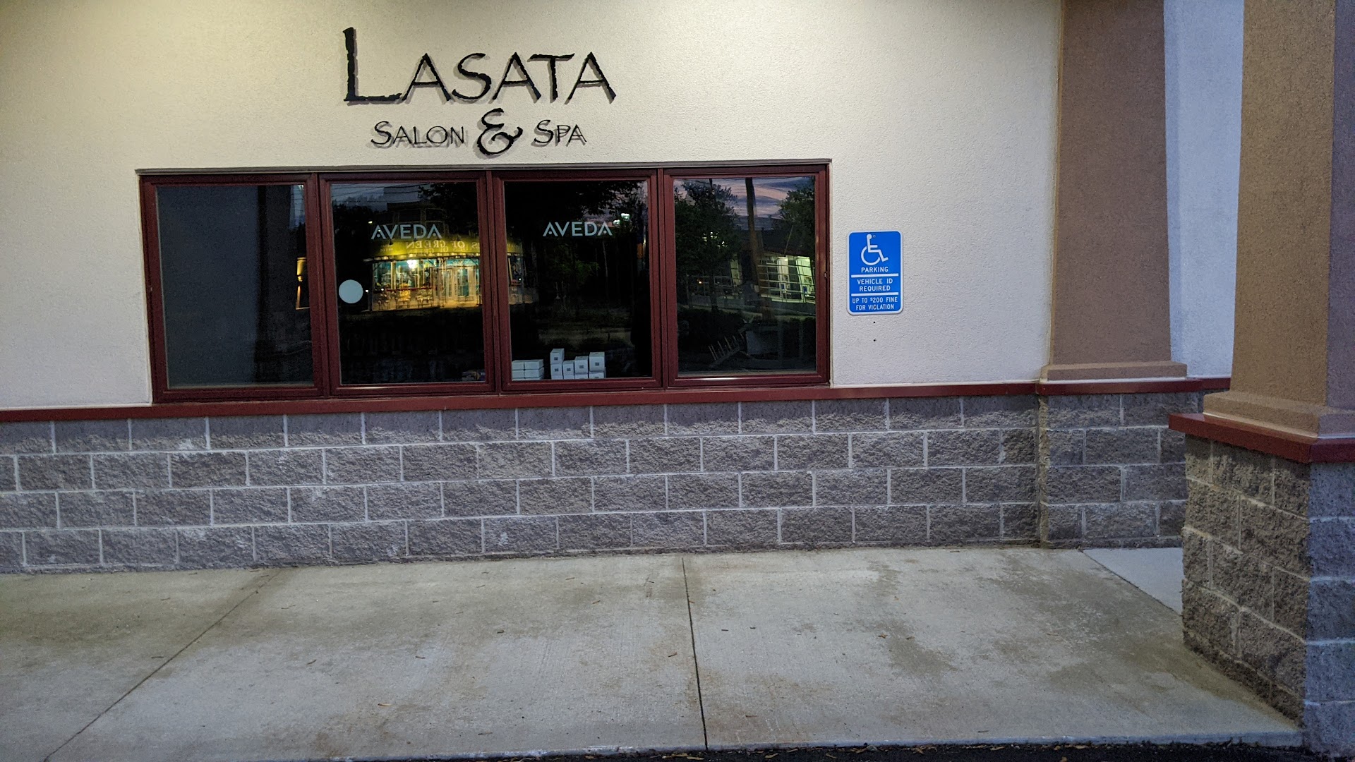 Lasata Salon & Spa