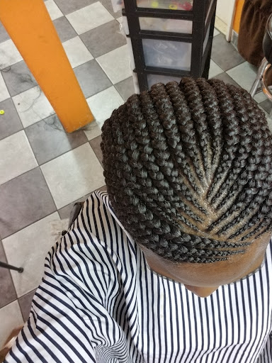 Hair Salon «Princess AICHA AFRICAN HAIR BRAIDING SALON», reviews and photos, 1000 W Olney Ave, Philadelphia, PA 19141, USA