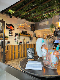 Atmosphère du Restaurant de tapas Chez Stephan Et Coco à Limoux - n°3
