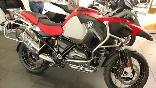 BMW Motorcycle Dealer «BMW Motorcycles Southeast Michigan», reviews and photos, 14855 Sheldon Rd, Plymouth, MI 48170, USA