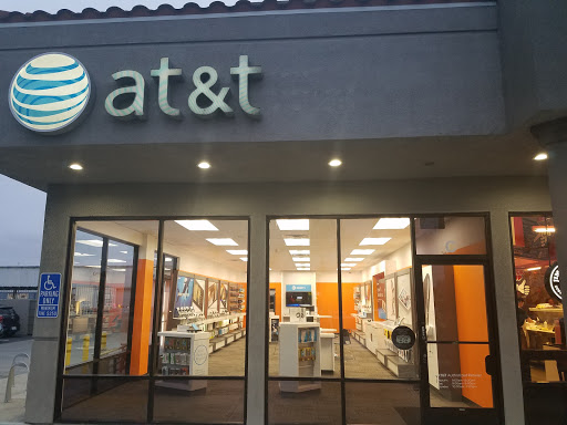 Cell Phone Store «AT&T Authorized Retailer», reviews and photos, 2800 Harbor Blvd C, Costa Mesa, CA 92626, USA
