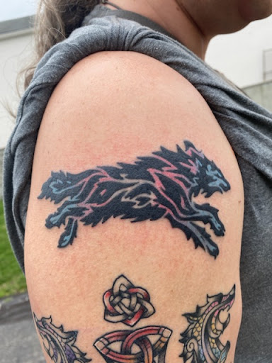 Tattoo Shop «Salty Siren Tattoo Lounge», reviews and photos, 480 E Main St, Greenwood, IN 46143, USA