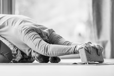 Nina Eid : Santé fonctionnelle, Fascia et Yoga à Saint-Jeoire