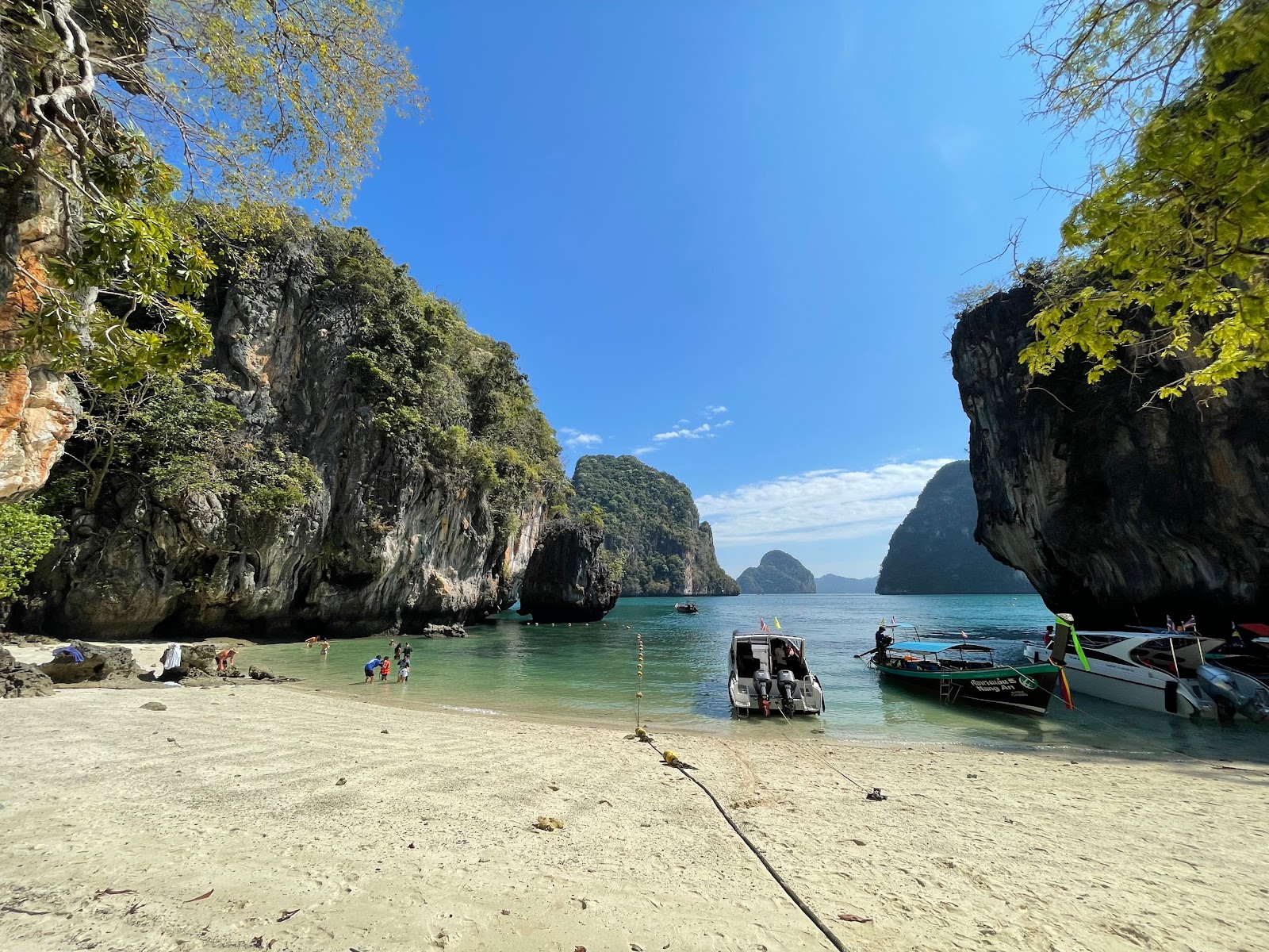 Photo of Koh Lao Beach with very clean level of cleanliness