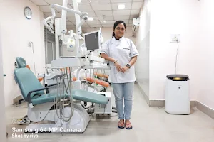 Dutta's Dental Clinic & Implant Centre image