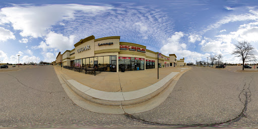 Jenuwine Cigar Lounge, 44791 Schoenherr Rd, Sterling Heights, MI 48313, USA, 