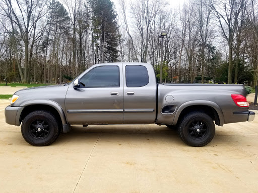 Car Dealer «Pure Automotive», reviews and photos, 4509 Renaissance Pkwy, Warrensville Heights, OH 44128, USA