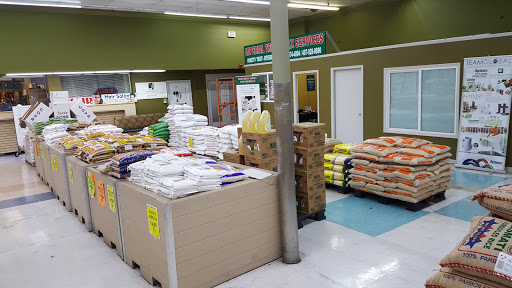 Grocery Store «Bravo Supermarkets», reviews and photos, 2701 N Hiawassee Rd, Orlando, FL 32818, USA