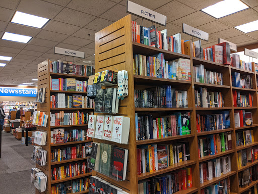 Book Store «Books-A-Million», reviews and photos, 700 Paramus Park #2115, Paramus, NJ 07652, USA