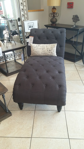 Furniture Store «American Signature Furniture», reviews and photos, 150 S State Rd 434 #1080, Altamonte Springs, FL 32714, USA