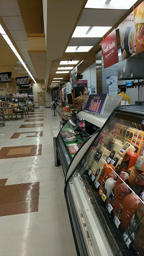 Grocery Store «Stop & Shop», reviews and photos, 31-06 Farrington St, Flushing, NY 11354, USA
