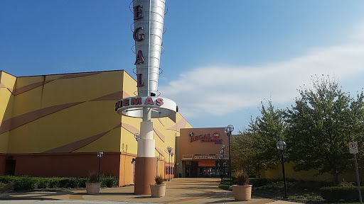 Movie Theater «Regal Cinemas St. Louis Mills 18 & IMAX», reviews and photos, 5555 St.Louis Mills Blvd, Hazelwood, MO 63042, USA