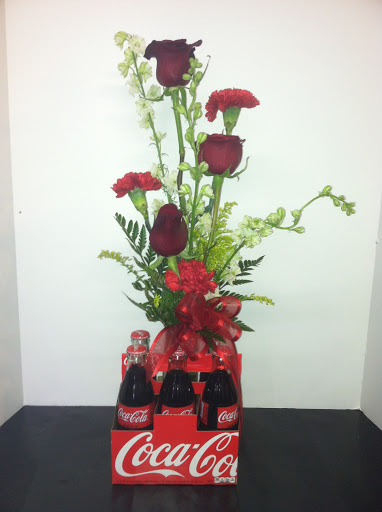 Florist «Corona Rose Flowers & Gifts», reviews and photos, 844 W 6th St, Corona, CA 92882, USA