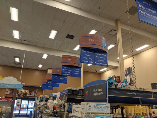 Pet Supply Store «PetSmart», reviews and photos, 12741 Towne Center Dr, Cerritos, CA 90703, USA