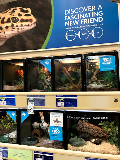 Pet Supply Store «PetSmart», reviews and photos, 24 Countryside Plaza, Countryside, IL 60525, USA