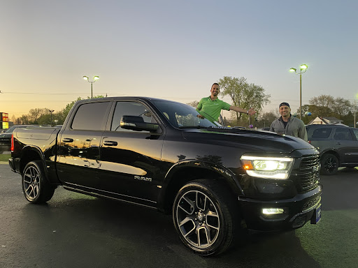 Car Dealer «Palmen Motors Dodge Chrysler Jeep Ram», reviews and photos, 5431 75th St, Kenosha, WI 53142, USA