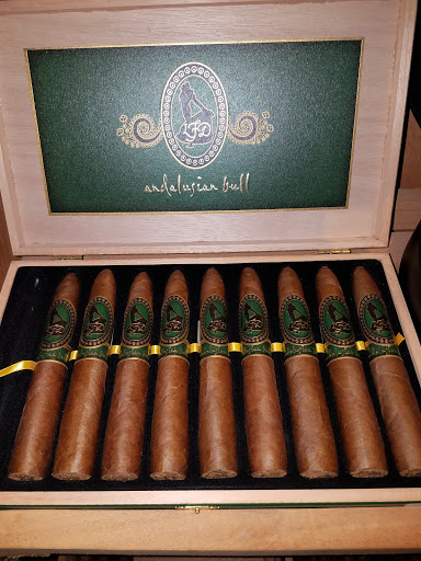 Cigar Shop «Imperial Cigar & Pipe Club», reviews and photos, 1124 Lawrenceville Hwy #301a, Lawrenceville, GA 30046, USA