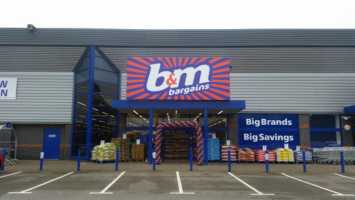 B&M Store