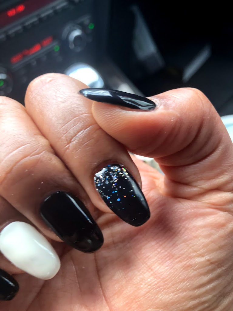 BB Nail Spa 34219