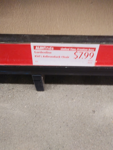 Supermarket «ALDI», reviews and photos, 465 Charles H Dimmock Pkwy, Colonial Heights, VA 23834, USA